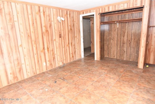 Bedroom 2 Closets | Image 13
