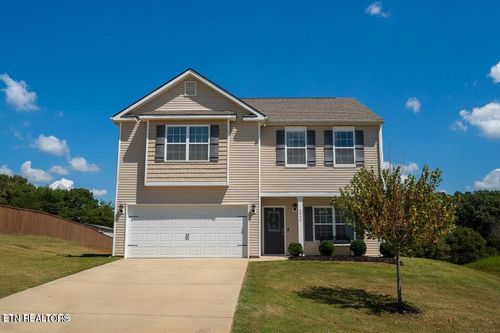 2950 Sagegrass Dr, Louisville, TN, 37777-3574 | Card Image