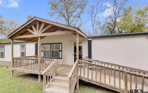 5029 Woodcastle Dr, Chandler, TX, 75758-8690 | Card Image