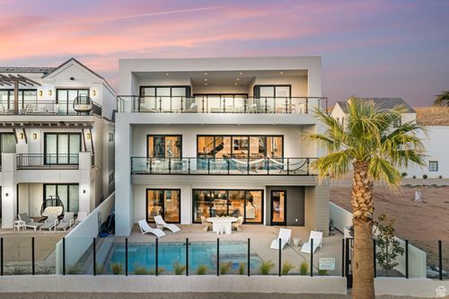 833 W Savoy Ln, St. George, UT, 84790-2305 | Card Image