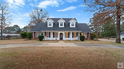 135 White Oak Pl., Texarkana, TX, 75501 | Card Image