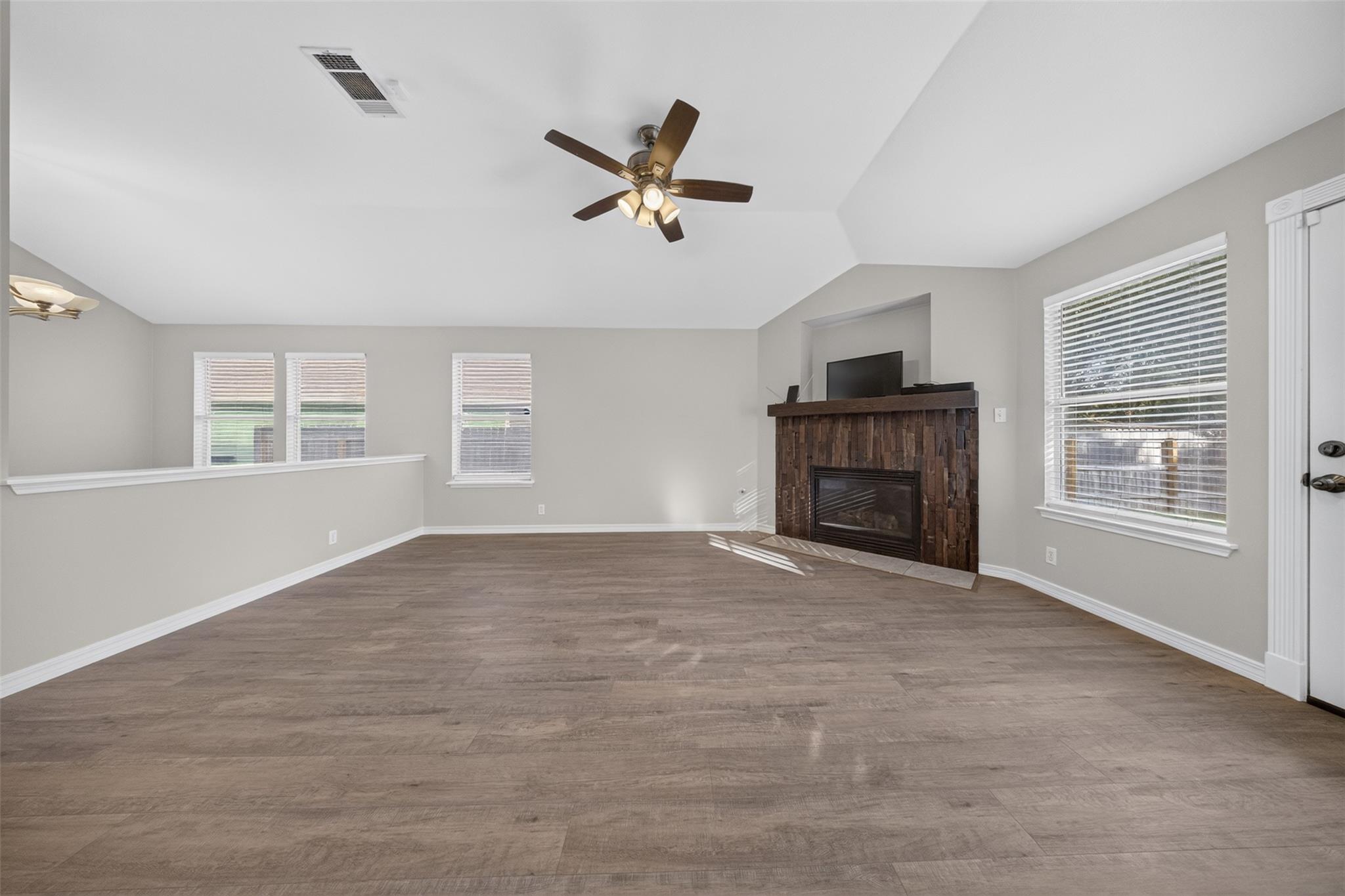 Residential Lease in Kyle 5