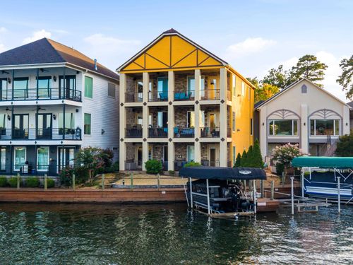 331 Paradise Pt, Hot Springs, AR, 71913-9208 | Card Image