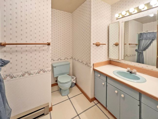 Full Bathroom | Image 33