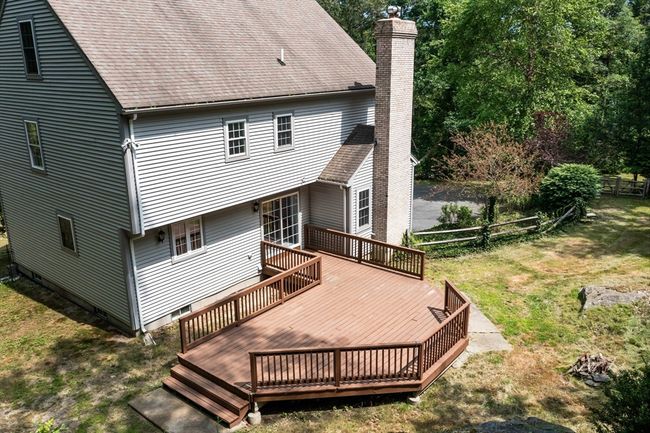 341 Quaddick Rd, House other with 3 bedrooms, 3 bathrooms and 4 parking in Thompson CT | Image 29