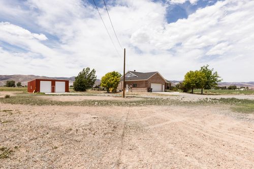 420 S Main St, Central Valley, UT, 84754-3312 | Card Image