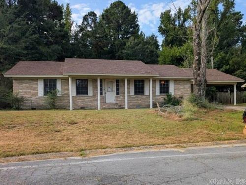 2400 Sheraton Park Drive, Pine Bluff, AR, 71603 | Card Image