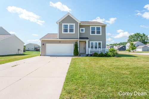 4618 Quaker Hill Ct Se, Kentwood, MI, 49512-8415 | Card Image