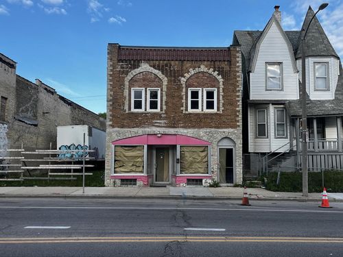 2927-2925 N Holton Street, Milwaukee, WI, 53212 | Card Image