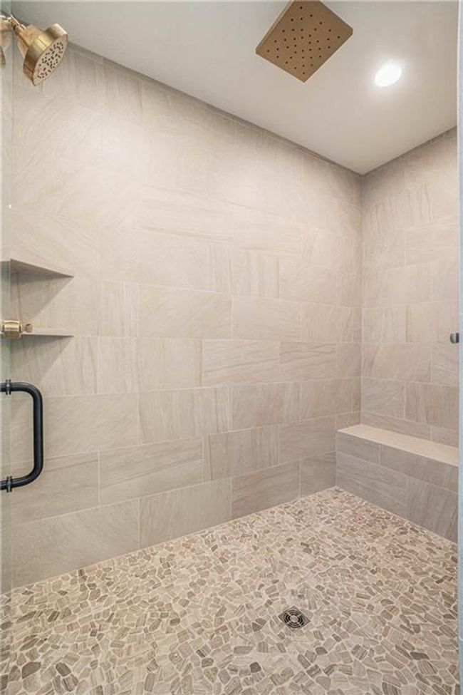 Full bathroom featuring tiled shower and recessed lighting | Image 43