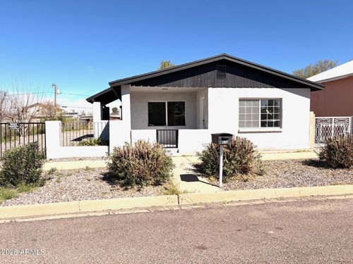 826 E 1st St, Douglas, AZ, 85607-3204 | Card Image