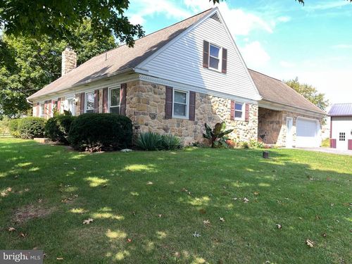278 Good Rd, EAST EARL, PA, 17519-9305 | Card Image