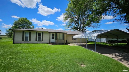 3 Comanche Dr, Mc Clure, IL, 62957-9758 | Card Image