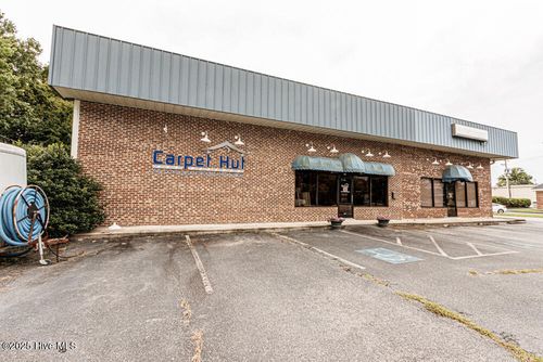 401 W Wilson St, Tarboro, NC, 27886-4236 | Card Image