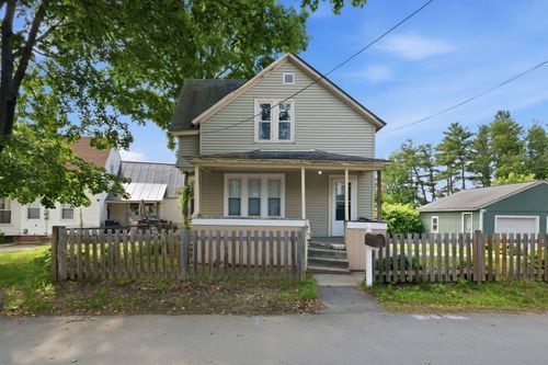 4 Skinner St, Claremont, NH, 03743-4800 | Card Image
