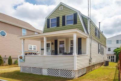 7 Whitten Street, House other with 3 bedrooms, 2 bathrooms and null parking in Hampton NH | Image 2