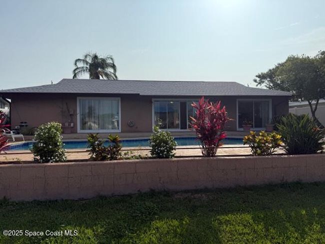 20 Crystal River Dr, House other with 3 bedrooms, 2 bathrooms and null parking in Cocoa Beach FL | Image 7