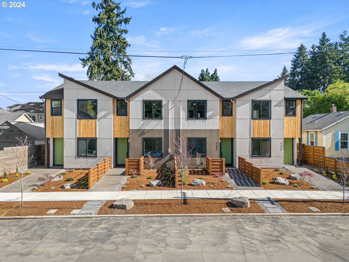 Trumbull Ave, Portland, OR 97203
