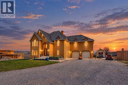 31203 Township Road 252, Rural Rocky View County, AB, T3Z1E8 | Card Image