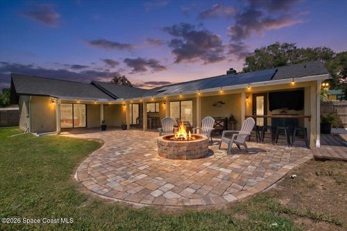 200 Forest Hill Dr, Cocoa, FL, 32926-6617 | Card Image