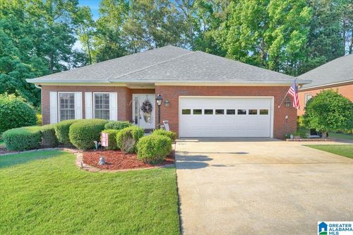 617 Golden Eagles Cir, Jasper, AL, 35504-8765 | Card Image