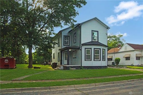 7 Oak St, Trotwood, OH, 45426-3517 | Card Image