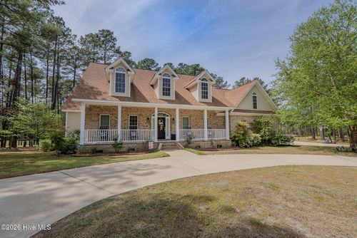 15940 Lovegrass Ln, Wagram, NC, 28396-6000 | Card Image