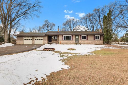 9656 Fawn Lake Dr Ne, Stacy, MN, 55079-6723 | Card Image