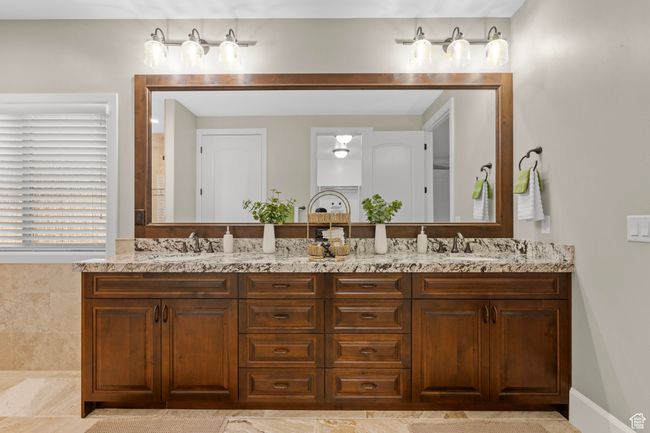 2209 E Viscaya Dr, House other with 5 bedrooms, 3 bathrooms and 6 parking in Draper UT | Image 26