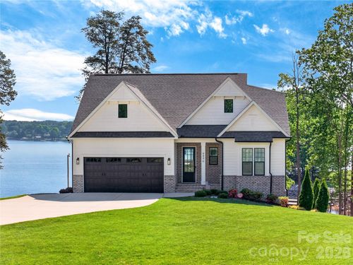 4496 Kiser Island Rd, Terrell, NC, 28682-9768 | Card Image