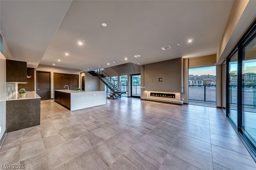 26 Lakefront Dr, Henderson, NV, 89011-3809 | Card Image