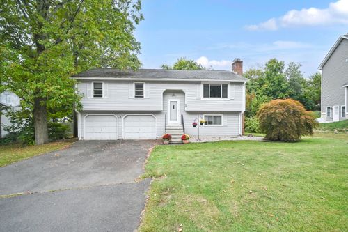 93 Bishop Ave, Southington, CT, 06489-2317 | Card Image