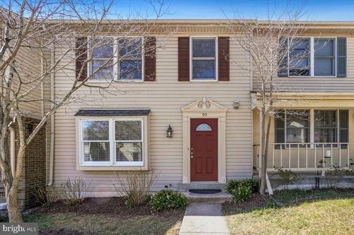 90 Pontiac Way, GAITHERSBURG, MD, 20878-2739 | Card Image
