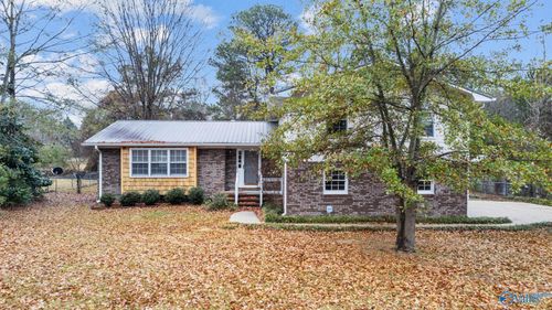 1118 Wynn Ct, Anniston, AL, 36207-7176 | Card Image