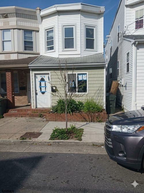 218 N Texas Ave, Atlantic City, NJ, 08401 | Card Image
