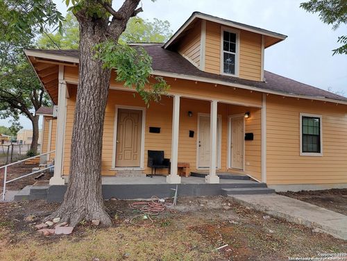 1302 W Winnipeg Ave, San Antonio, TX, 78225-2208 | Card Image