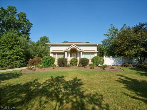 3345 Wales Ave Nw, Massillon, OH, 44646-2385 | Card Image