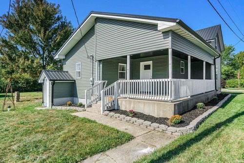 4352 S Oak St, Albion, IN, 46701-9629 | Card Image