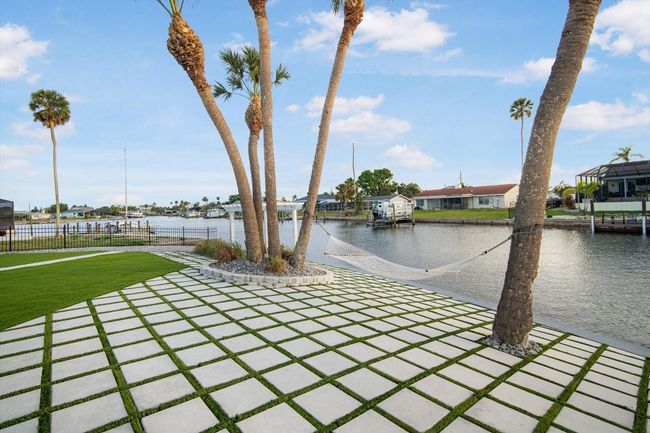 744 Spanish Main Dr, House other with 4 bedrooms, 3 bathrooms and null parking in APOLLO BEACH FL | Image 7