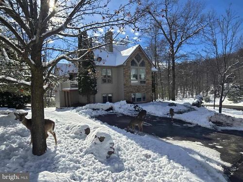 64 Longview Dr, Lake Harmony, PA, 18624 | Card Image