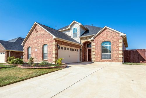 1403 N Webb Ferrell Rd, Arlington, TX, 76002-5047 | Card Image