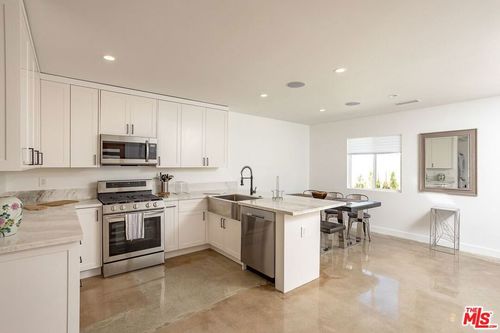 7413 Jamieson Ave, Reseda, CA, 91335 | Card Image