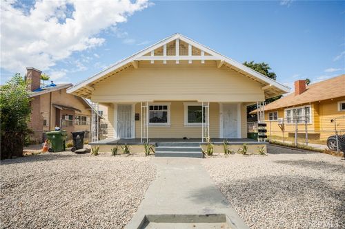 3929 Brighton Ave, LOS ANGELES, CA, 90062-1202 | Card Image