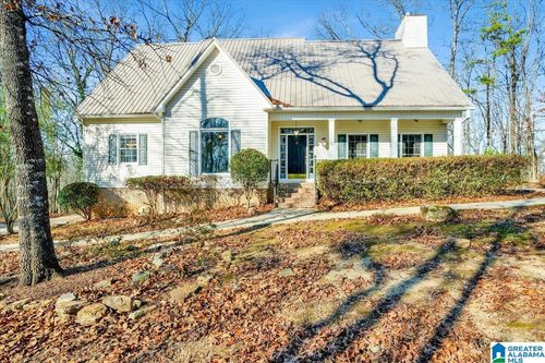 150 Chestnut Dr, Alabaster, AL, 35007-8530 | Card Image