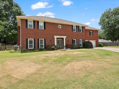 2609 Camelot Ct, Bartlesville, OK, 74006-7554 | Card Image