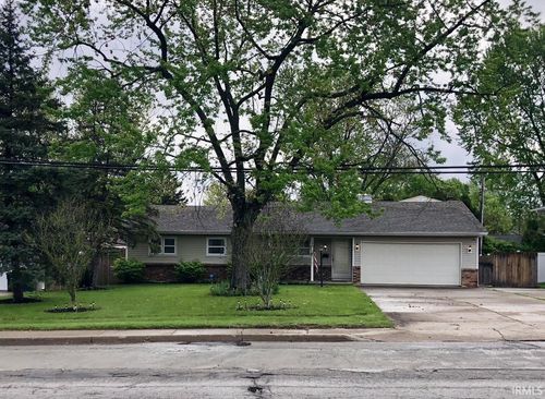 1304 N Tillotson Ave, Muncie, IN, 47304-2947 | Card Image