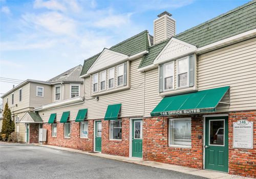 9-146 S Country Rd, Brookhaven, NY, 11719 | Card Image