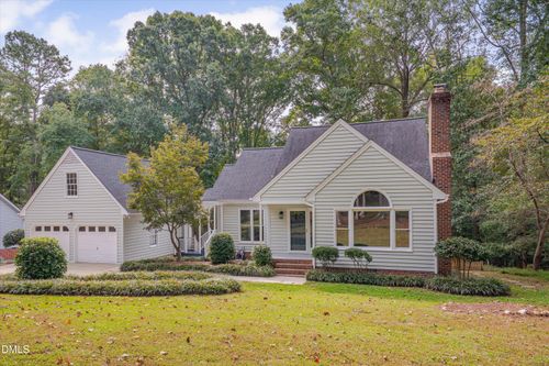 7124 Asheway Dr, Holly Springs, NC, 27540-9510 | Card Image