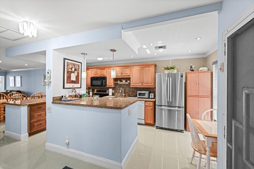 3-a-2730 Sw 15th St, Delray Beach, FL, 33445-5888 | Card Image