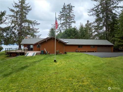 556 State Route 401, Naselle, WA, 98638 | Card Image